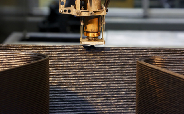 SABIC has introduced a new family of high-performance THERMOCOMP™ AM compounds that addresses the unique requirements of large format additive manufacturing (LFAM). Print parameters and mechanical properties for the materials – developed by SABIC using test specimens printed on the company’s in-house big area additive manufacturing (BAAM®) machine – can significantly aid customers in expediting their material selection and optimize processing. Reinforced with carbon or glass fibers for added strength, the new compounds can be used for applications in the tooling, aerospace, automotive and defense industries.