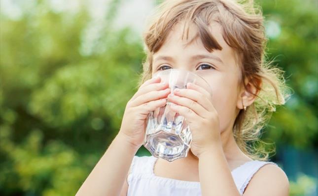 Child drinks water