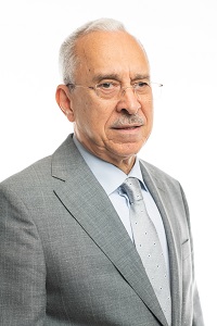 DR.