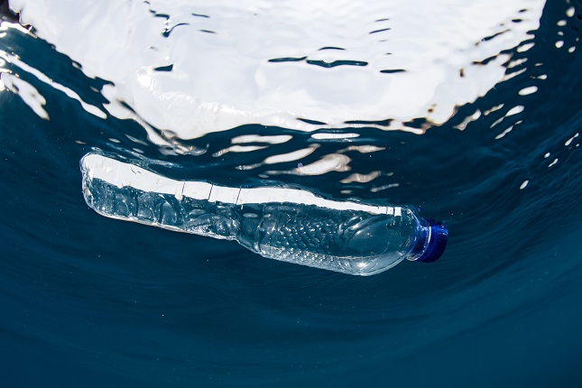 plastic bottel floating