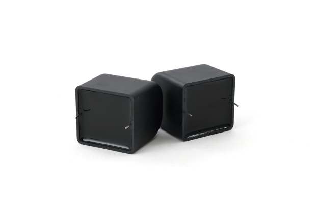 capacitors