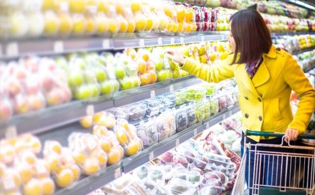 Woman shopping for food Woman shopping for food